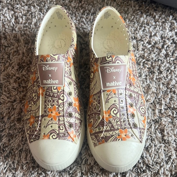 Disney x Native Moana Patterned Slip-On Shoes - Picture 1 of 5